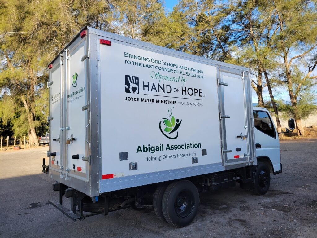 Mobile medical clinic
